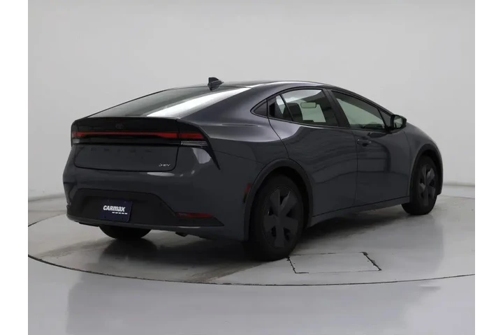 $29998 : Toyota Prius 2024 LE 4dr Hat image 8