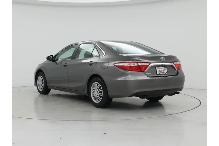 $14998 : Toyota Camry 2017 LE 4dr Sed image 2