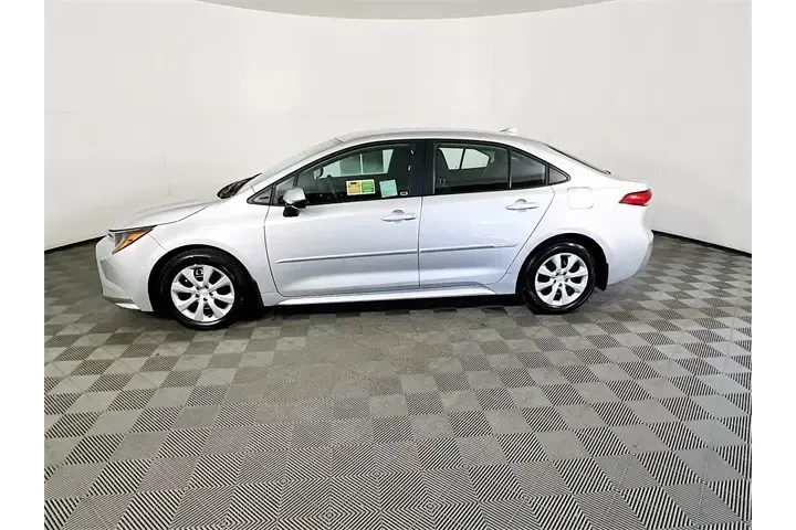 $23900 : Toyota Corolla 2025 LE 4dr S image 4