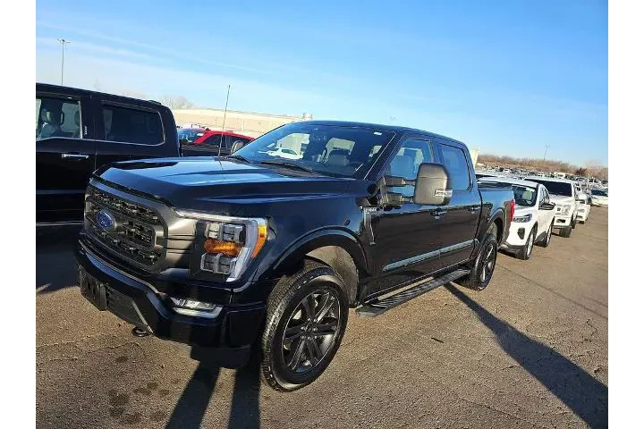$36999 : Ford F-150 2021 4x4 XLT 4dr image 1
