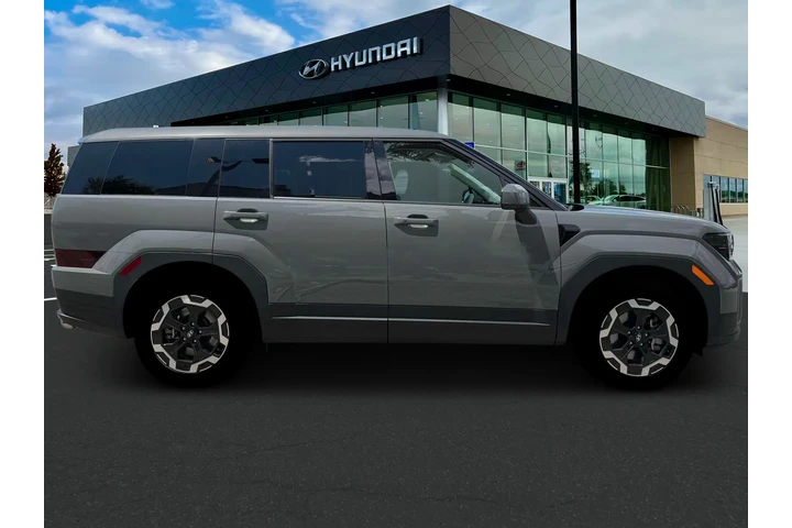 $30878 : Hyundai SANTA FE 2026 SE 4dr image 9