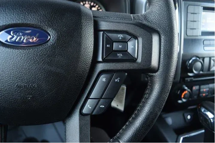 $12000 : Ford F-150 2015 4x4 XLT 4dr image 5