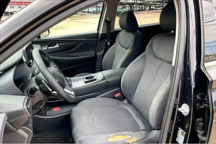 $15982 : Hyundai SANTA FE 2021 SEL 4d image 7