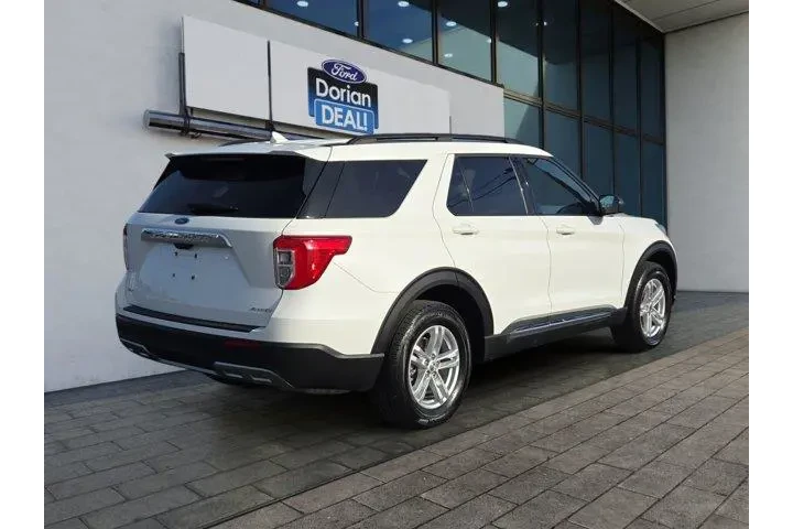 $29495 : Ford Explorer 2023 AWD XLT 4 image 3