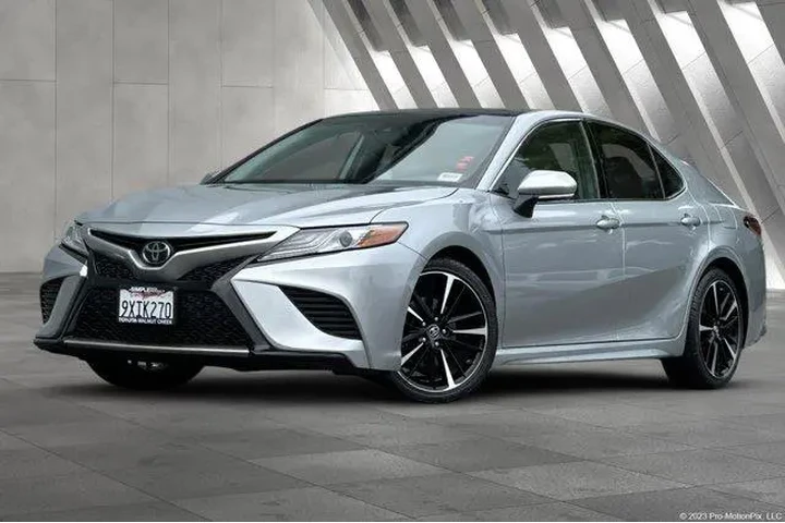 $22900 : Toyota Camry 2019 XSE 4dr Se image 1