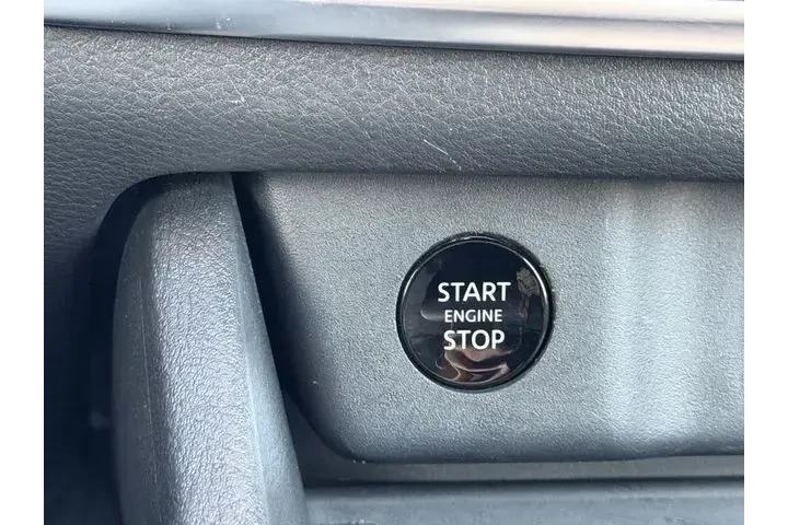 $20961 : Nissan Rogue 2025 SV 4dr Cro image 9