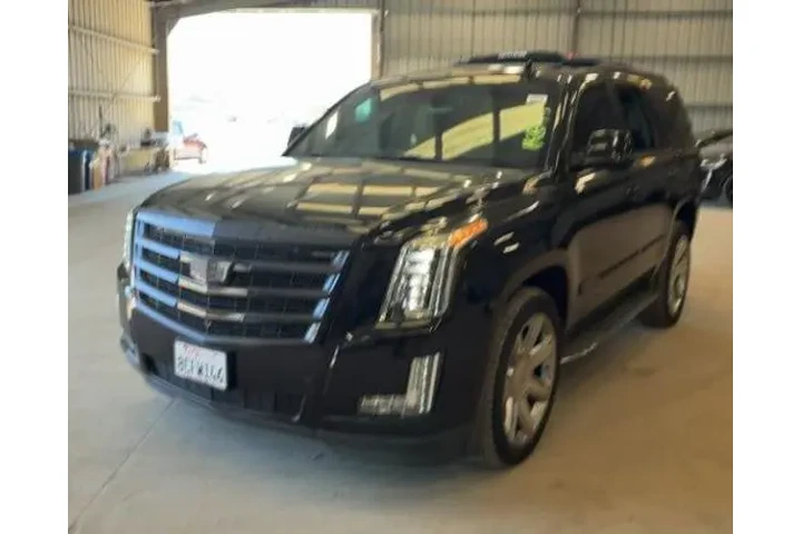 $34750 : Cadillac Escalade 2018 4x4 L image 2