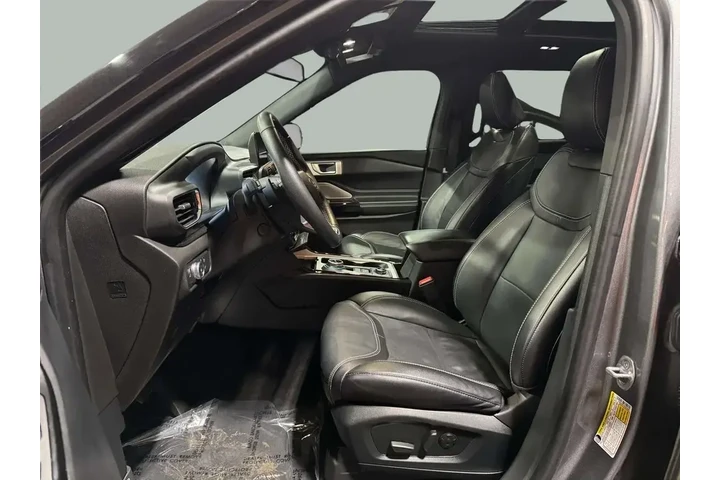 $37995 : Ford Explorer 2022 AWD ST 4d image 5