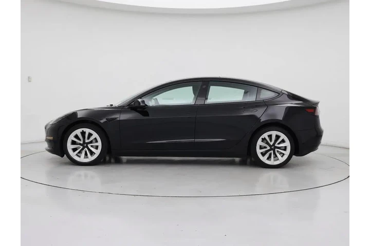 $23998 : Tesla Model 3 2022 AWD Long image 3