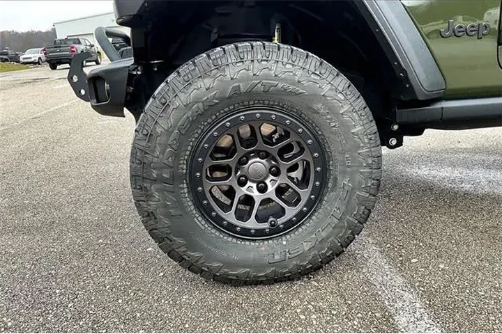 $28989 : Jeep Wrangler Unlimited 2022 image 8