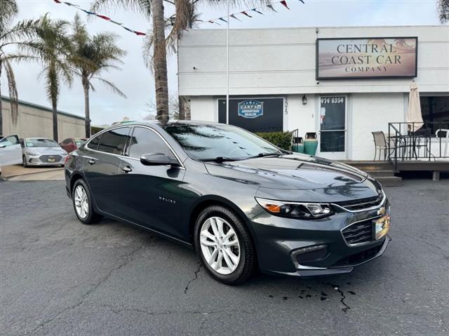 $11495 : 2017 Malibu LT image 1