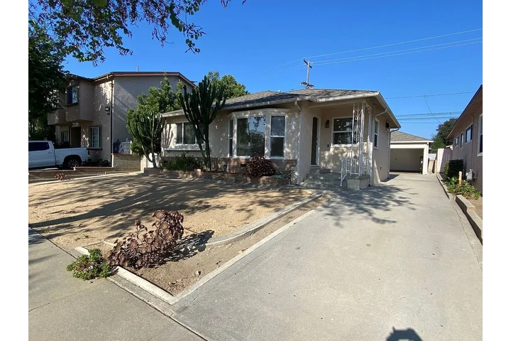 $900 : Casa en alquiler en Lakewood ! image 1
