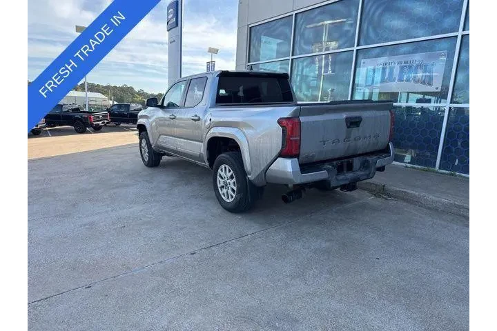 $37488 : Toyota Tacoma 2024 4x4 SR5 4 image 5