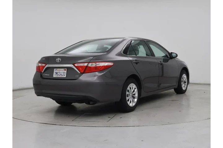 $17998 : Toyota Camry 2015 LE 4dr Sed image 8