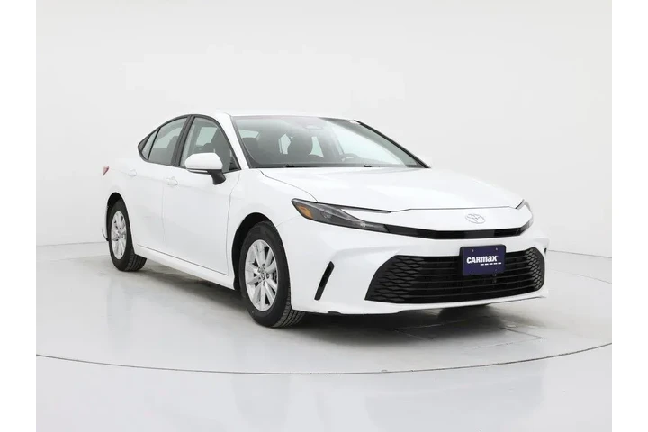 $27998 : Toyota Camry 2025 LE 4dr Sed image 1