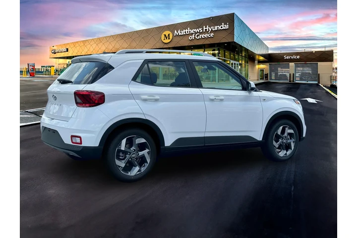 $21990 : Hyundai VENUE 2025 SEL 4dr C image 8