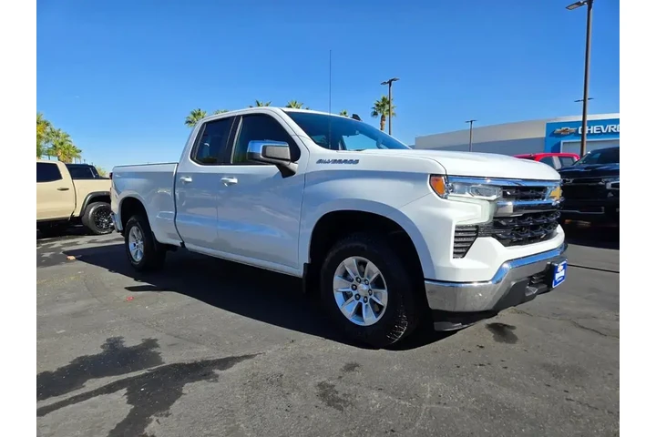 $31639 : Chevrolet Silverado 1500 202 image 1
