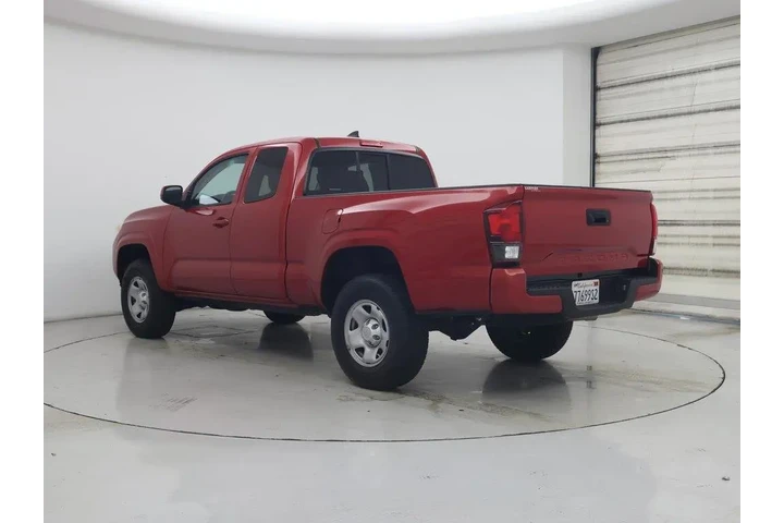 $26998 : Toyota Tacoma 2019 4x2 SR 4d image 2