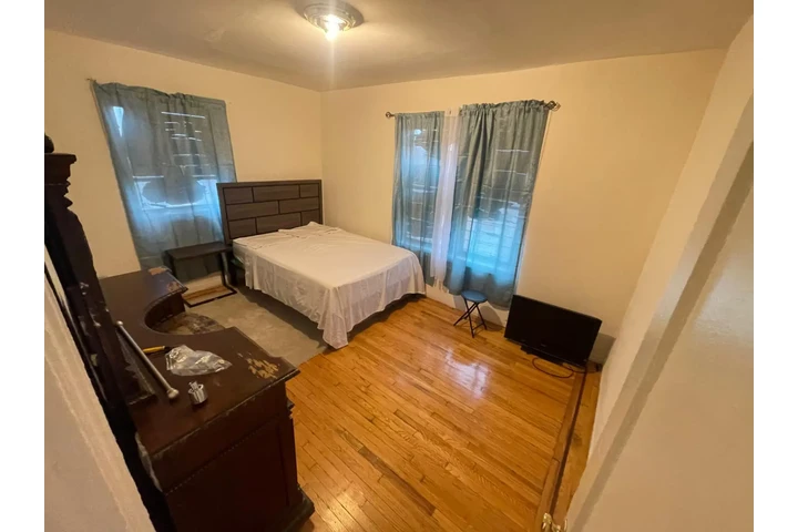 $300 : 💥PARA PAREJA INDEPENDIENTE💥 image 1