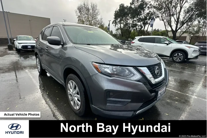 $17990 : Nissan Rogue 2020 S 4dr Cros image 1