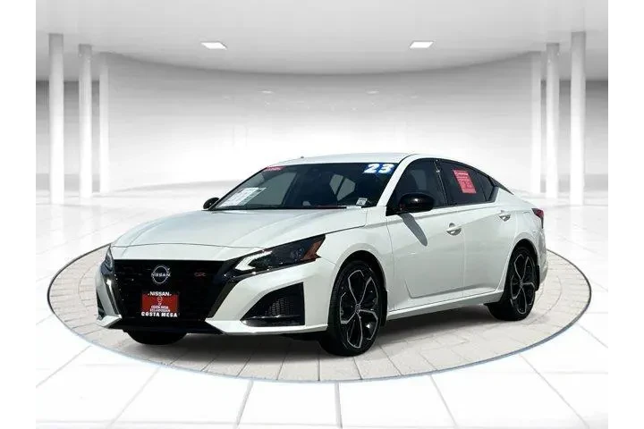 $22761 : Nissan Altima 2023 2.5 SR 4d image 1
