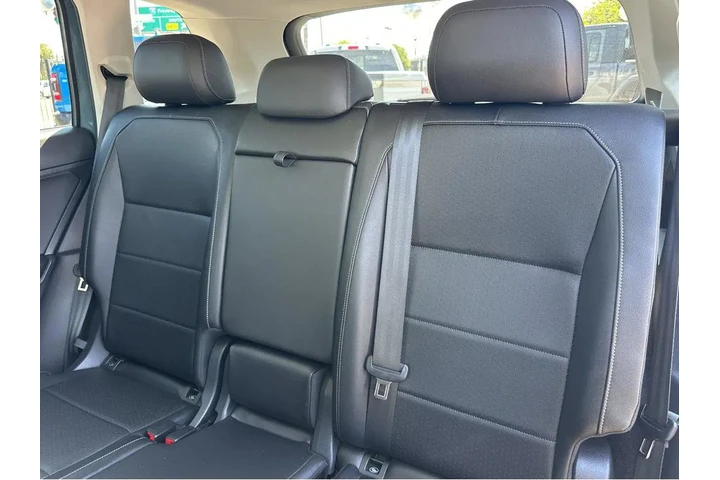 $18997 : 2019 Tiguan SE image 10