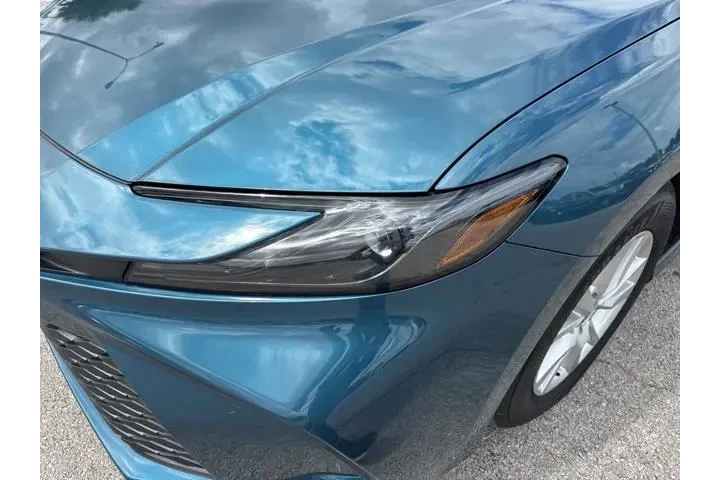 $27510 : Toyota Camry 2026 image 9