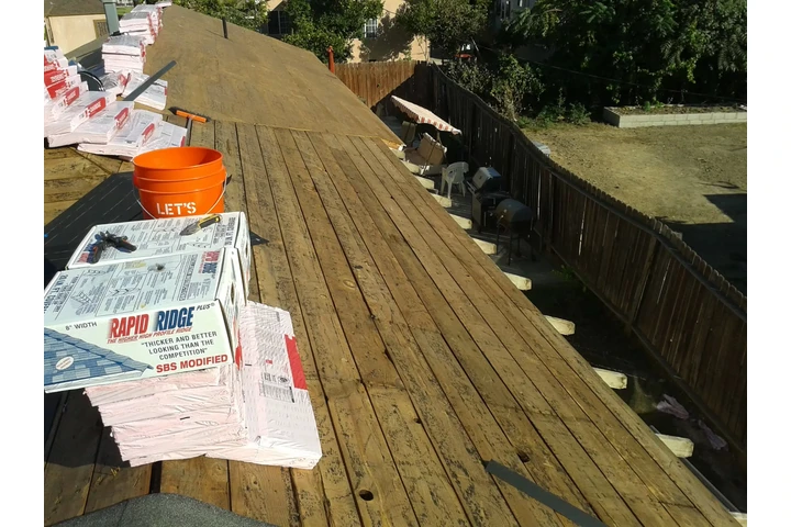 ROOFING  TECHOS JC image 2