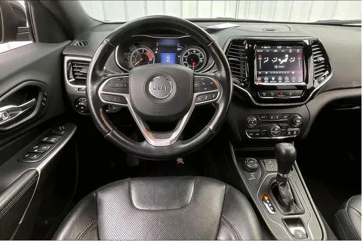 $19990 : Jeep Cherokee 2019 4x4 High image 5