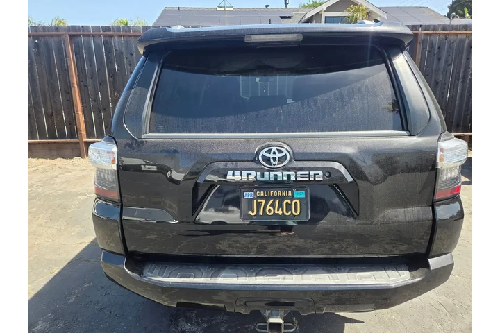 $30350 : Toyota 4Runner 2016 4x4 SR5 image 8