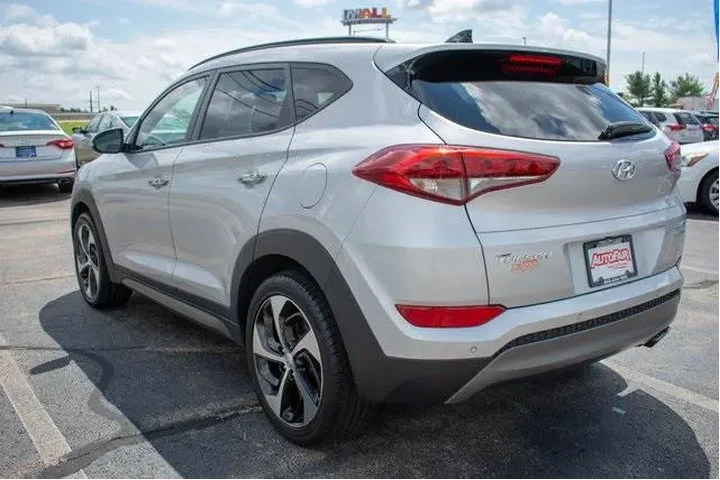 $9999 : Hyundai TUCSON 2016 AWD Limi image 5