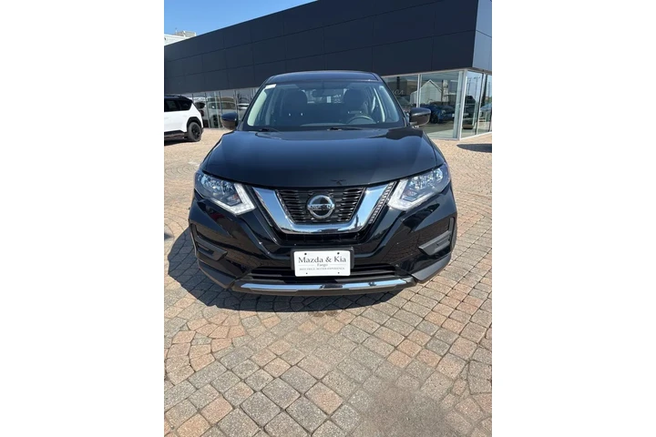 $14497 : 2018 Rogue S image 2