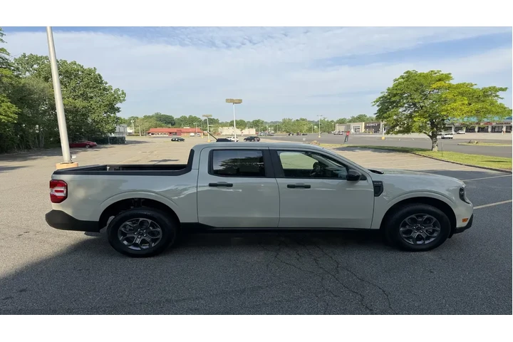 $30985 : Ford Maverick 2025 AWD XLT 4 image 8
