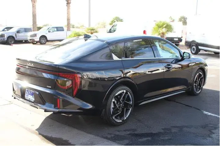 $24332 : Kia K4 2025 GT-Line 4dr Seda image 8