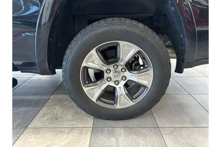 $30000 : Ram 1500 2019 4x4 Laramie 4d image 6