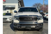 $27995 : 2019 RAM 1500 Limited thumbnail