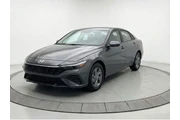 Hyundai ELANTRA 2024 SE 4dr en Hialeah