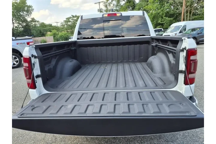 $38978 : Ram 1500 2020 4x4 Limited 4d image 8