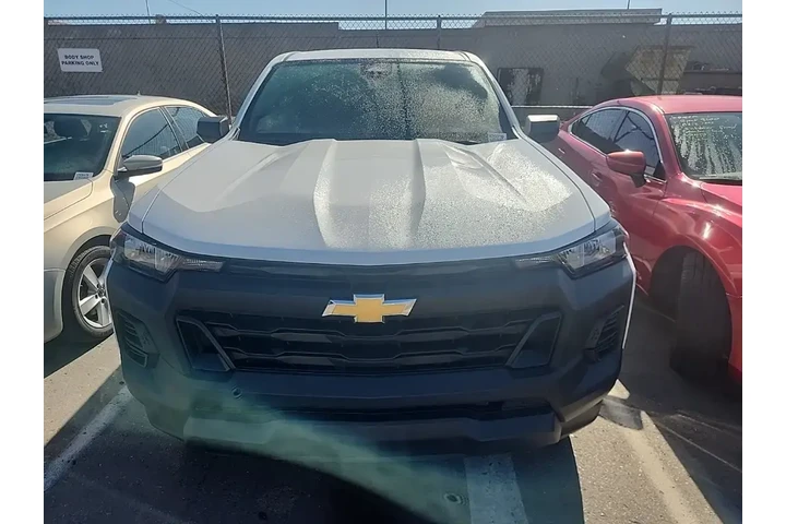 $26494 : Chevrolet Colorado 2024 4x2 image 2