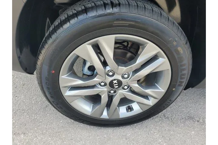 $12990 : Kia Seltos 2021 S 4dr SUV image 9