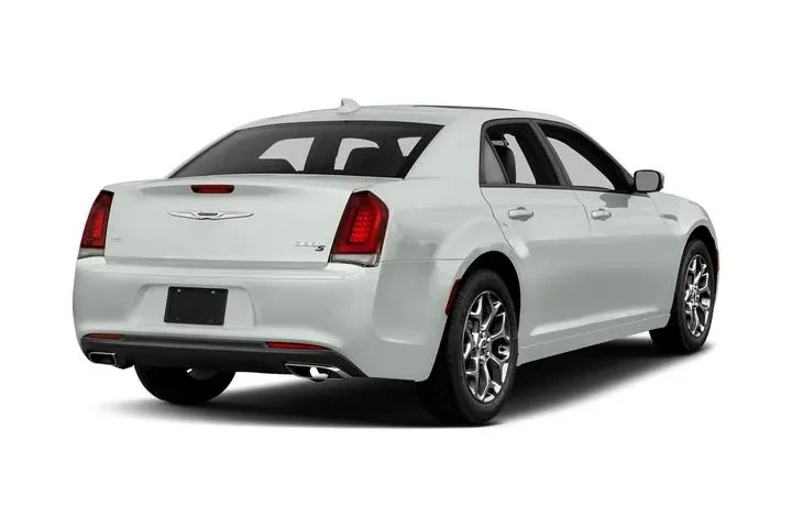 $16950 : Chrysler 300 2018 AWD S 4dr image 3
