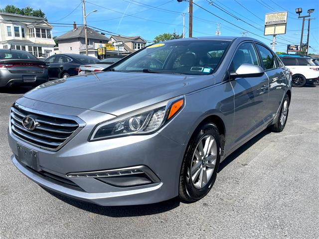 $9995 : 2015 Sonata image 4