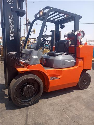 $17850 : 11,000 LBS Toyota FORKLIFT image 3