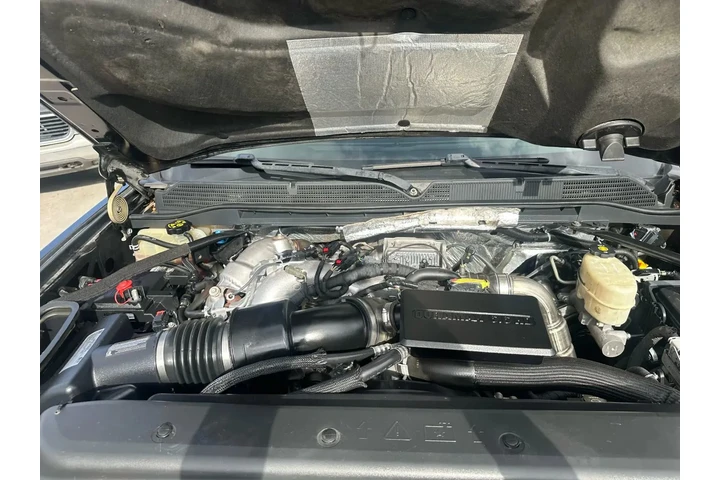 $35995 : 2017 GMC SIERRA 2500 HD CREW image 1