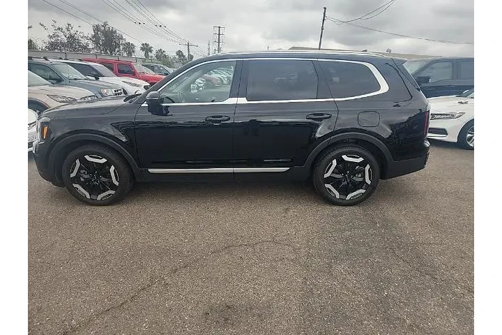 $38491 : Kia Telluride 2024 EX 4dr SU image 9
