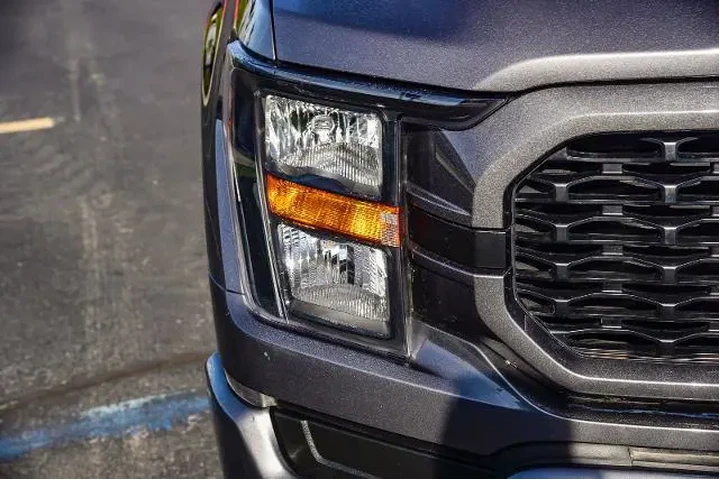 $30999 : Ford F-150 2023 4x2 XL 4dr S image 10