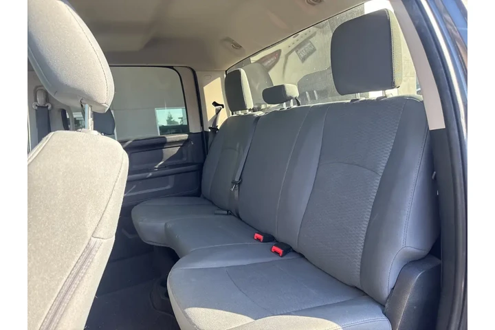 $29950 : Ram 2500 2018 4x4 Tradesman image 8