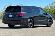 $39982 : Honda Odyssey 2025 Sport-L 4 thumbnail