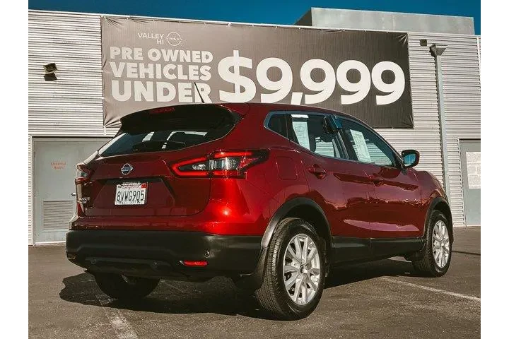 $17997 : Nissan Rogue Sport 2021 S 4d image 3