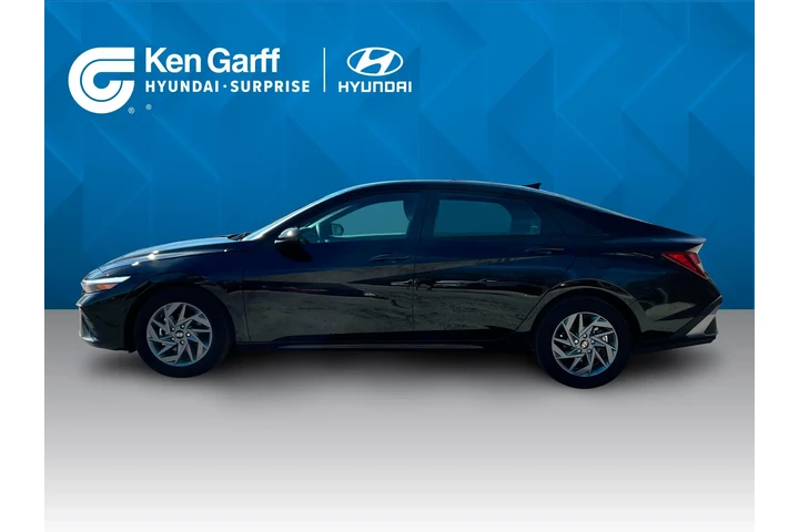 $20990 : Hyundai ELANTRA 2024 SEL 4dr image 3